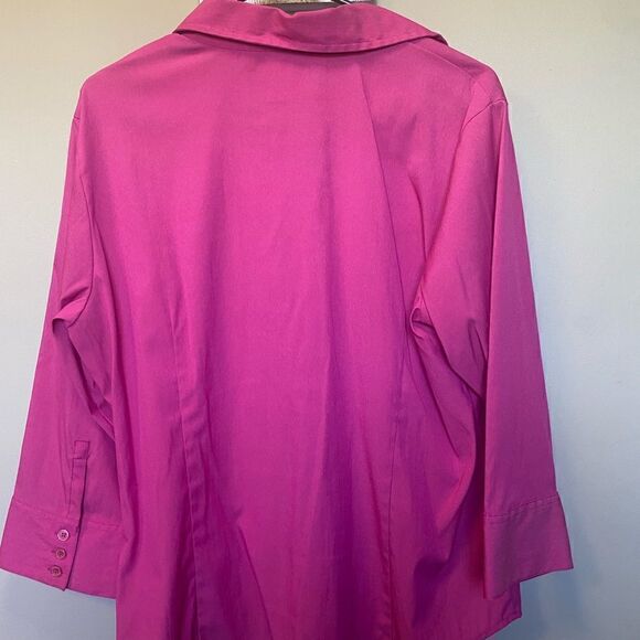 Dress Barn Women’s Pink Button Up Blouse - Picture 2 of 3